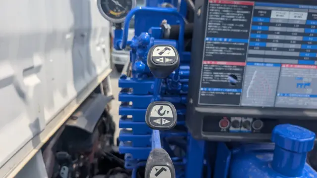 日野 デュトロ BKG-XZU344M(2WD)の写真12