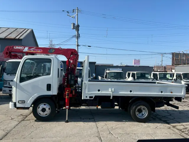 いすゞ エルフ TKG-NMR85AN(2WD)の写真6