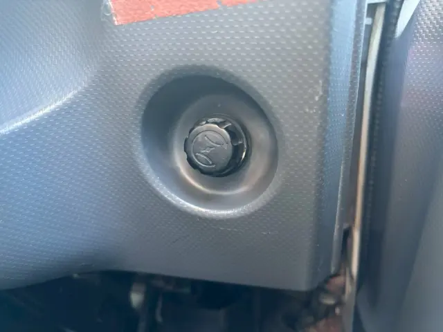 いすゞ エルフ TKG-NMR85AN(2WD)の写真27