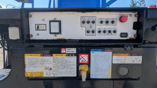 日野 デュトロ BDG-XZU368M(4WD)の写真19