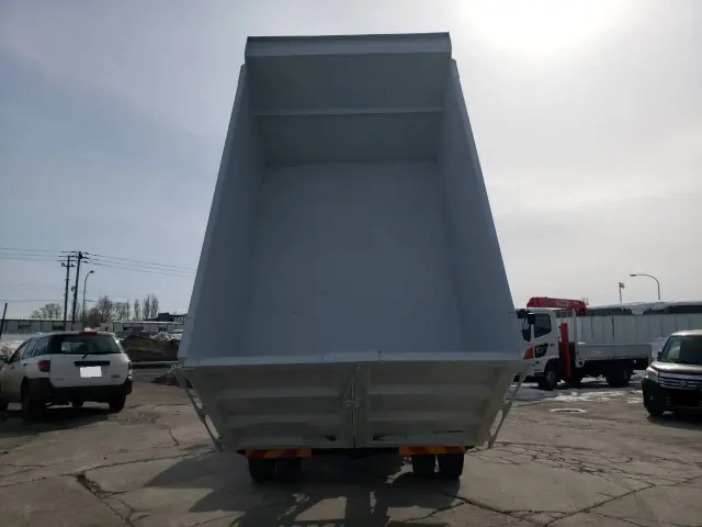 いすゞ フォワード SKG-FRR90S1(2WD)の写真9