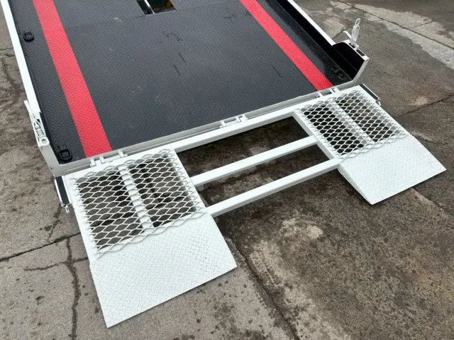 日野 レンジャー BKG-FC7JKYA(2WD)の写真12