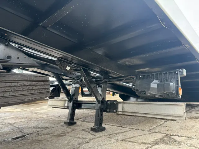 日野 レンジャー BKG-FC7JKYA(2WD)の写真16