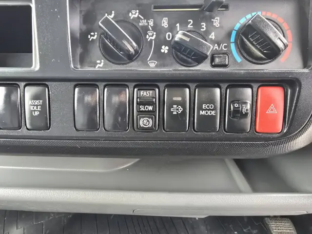 日野 デュトロ TKG-XZU720M(2WD)の写真29