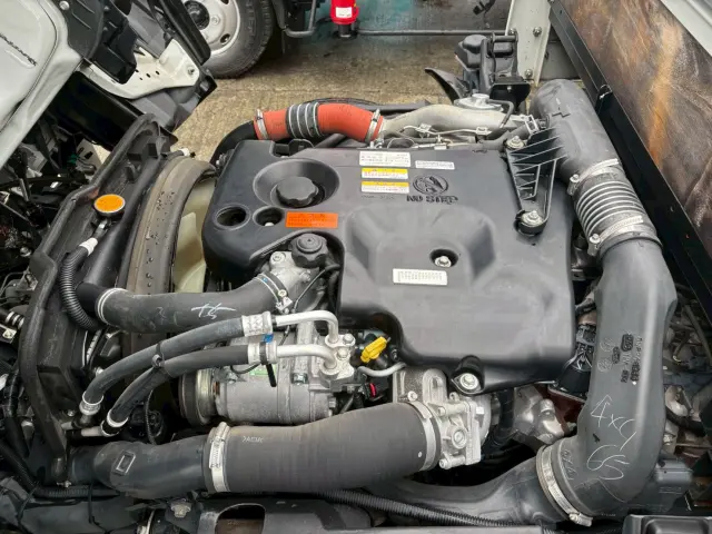 いすゞ エルフ TPG-NHS85AN(4WD)の写真31