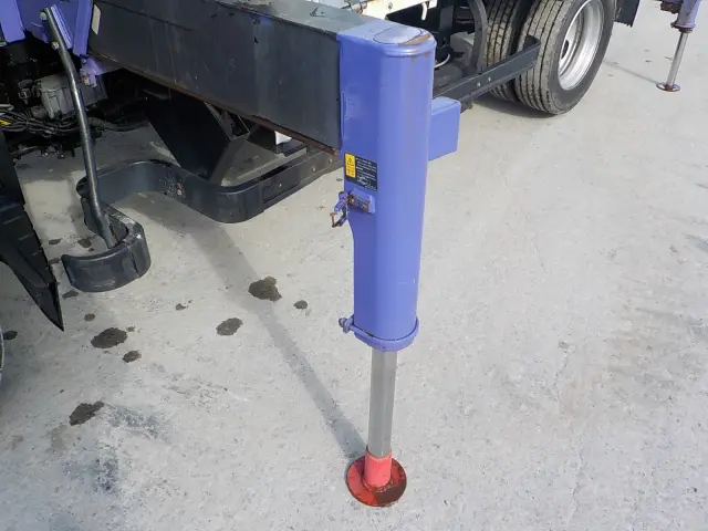 三菱 キャンター TKG-FEB50(2WD)の写真8