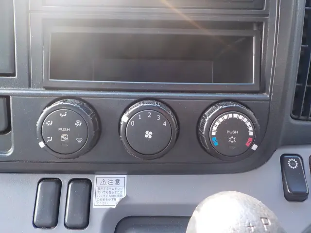 三菱 キャンター TKG-FEB50(2WD)の写真43