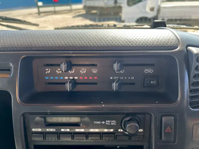 日野 デュトロ 不明の写真39