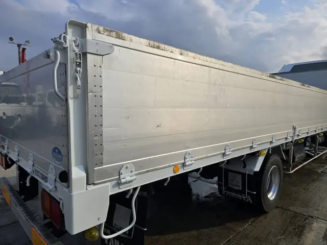 三菱 ファイター PDG-FK61F(2WD)の写真10