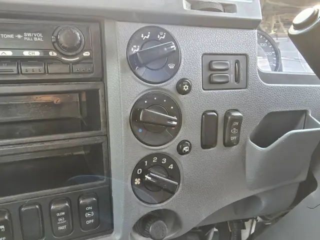 三菱 ファイター PDG-FK61F(2WD)の写真32