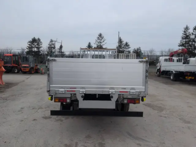 三菱 キャンター TKG-FEA50の写真6