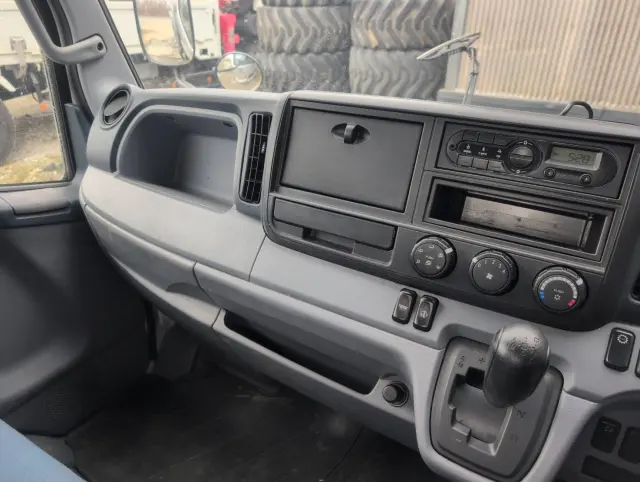 三菱 キャンター TKG-FEA50の写真38