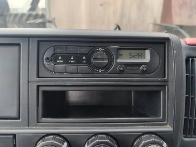 三菱 キャンター TKG-FEA50の写真40