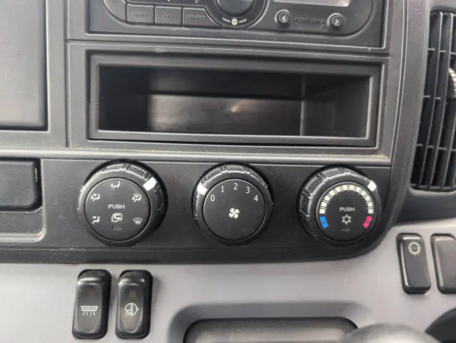 三菱 キャンター TKG-FEA50の写真41