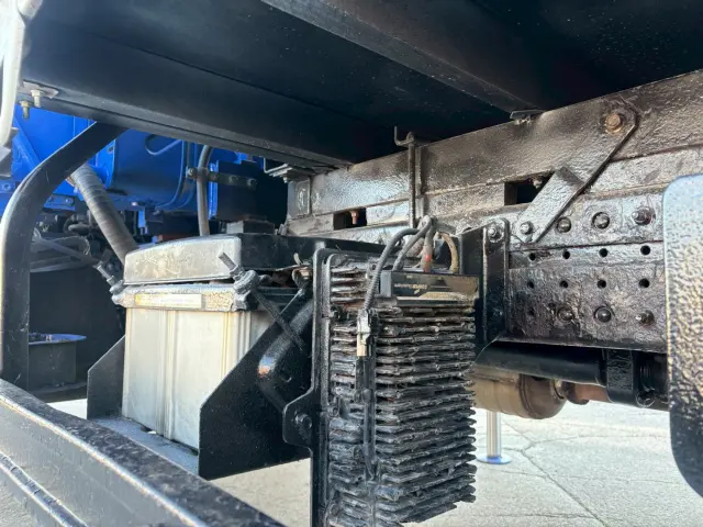 三菱 キャンター TPG-FEB50(2WD)の写真17