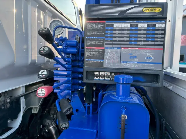 三菱 キャンター TPG-FEB50(2WD)の写真21