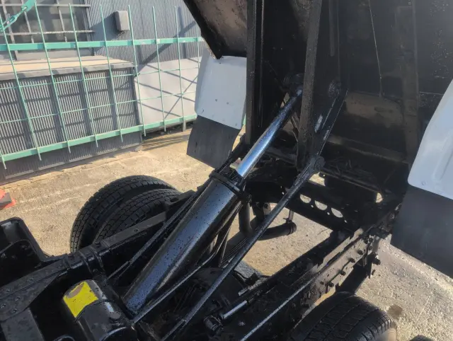 いすゞ エルフ TKG-NJS85AN(4WD)の写真29