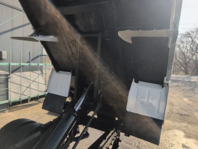 いすゞ エルフ TKG-NJS85AN(4WD)の写真31