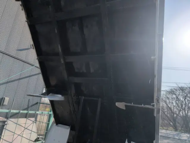 いすゞ エルフ TKG-NJS85AN(4WD)の写真32