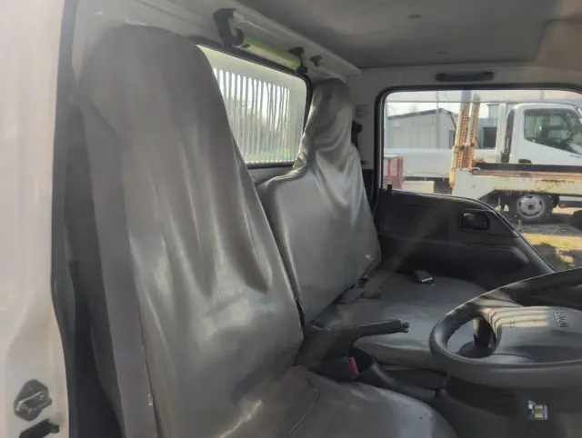 いすゞ エルフ TKG-NJS85AN(4WD)の写真39