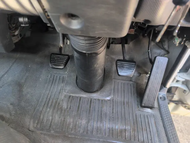 いすゞ エルフ TKG-NJS85AN(4WD)の写真40