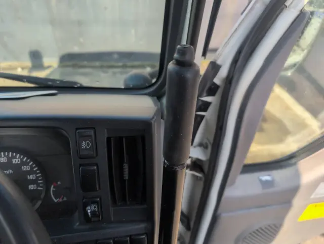 いすゞ エルフ TKG-NJS85AN(4WD)の写真48