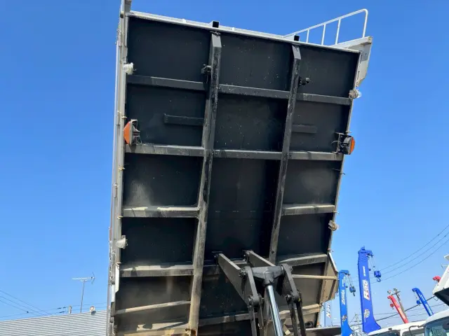 日野 レンジャー TKG-GD7JJAA(2WD)の写真13