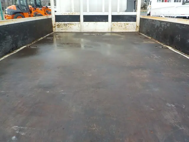 トヨタ トヨエース TKG-XZU775(4WD)の写真9