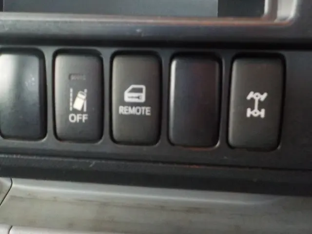 トヨタ トヨエース TKG-XZU775(4WD)の写真32