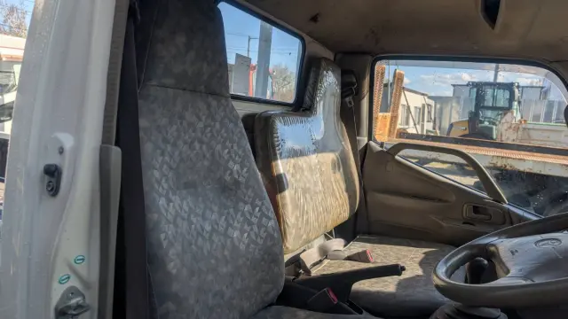 トヨタ ダイナ BDG-XZU344(2WD)の写真39