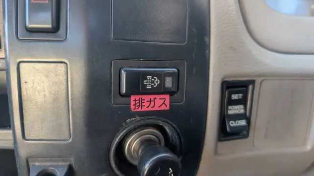 トヨタ ダイナ BDG-XZU344(2WD)の写真46