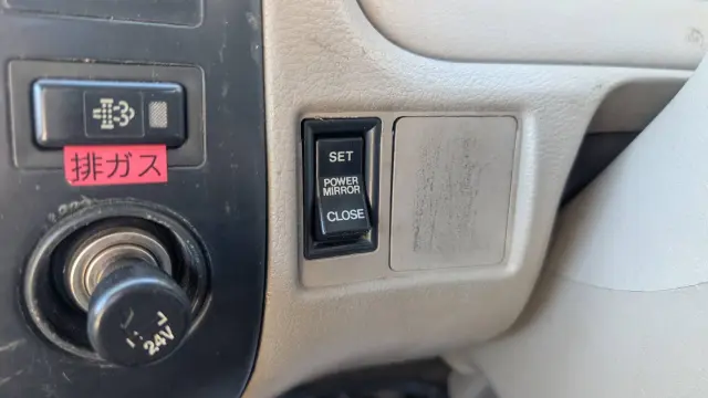 トヨタ ダイナ BDG-XZU344(2WD)の写真47