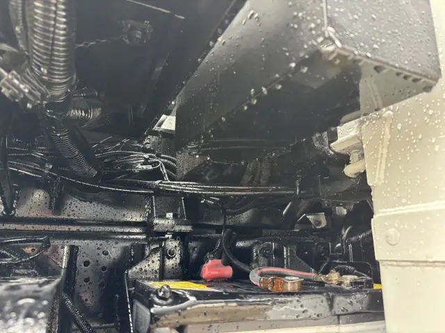 日野 デュトロ BDG-XZU354E(2WD)の写真31
