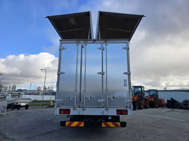 日野 レンジャー TKG-FC9JLAP(2WD)の写真8