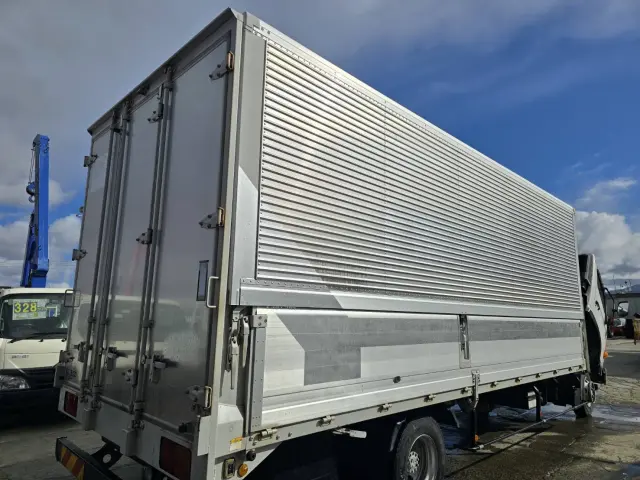 日野 レンジャー TKG-FC9JLAP(2WD)の写真16