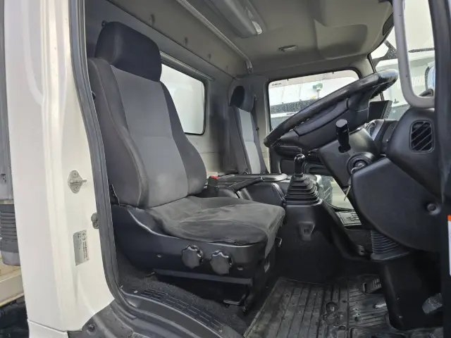 日野 レンジャー TKG-FC9JLAP(2WD)の写真28