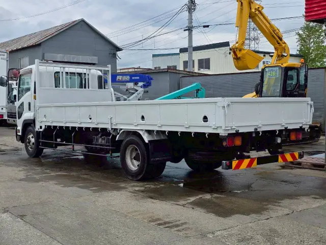 いすゞ フォワード TKG-FRR90S1(2WD)の写真6