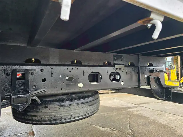 いすゞ フォワード TKG-FRR90S1(2WD)の写真23