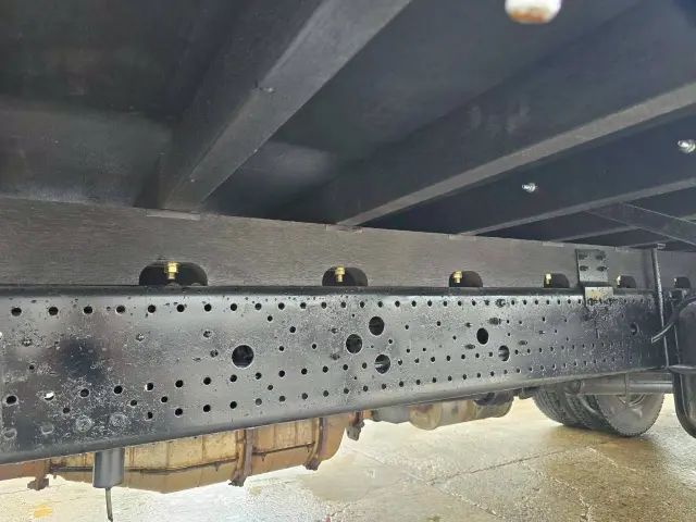 いすゞ フォワード TKG-FRR90S1(2WD)の写真25