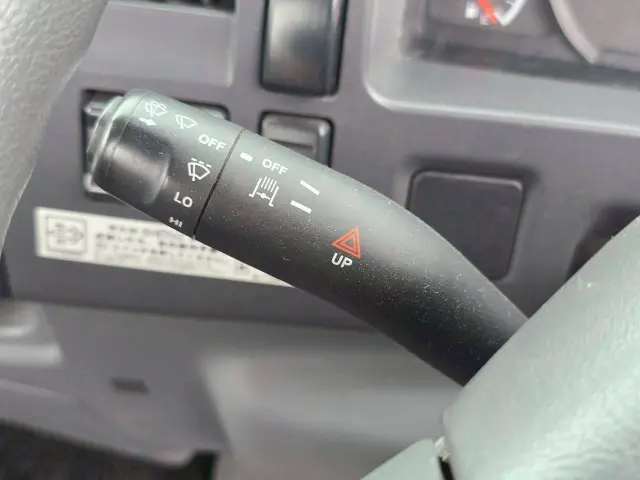 いすゞ フォワード TKG-FRR90S1(2WD)の写真35