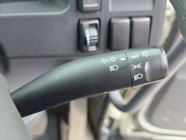 いすゞ フォワード TKG-FRR90S1(2WD)の写真36