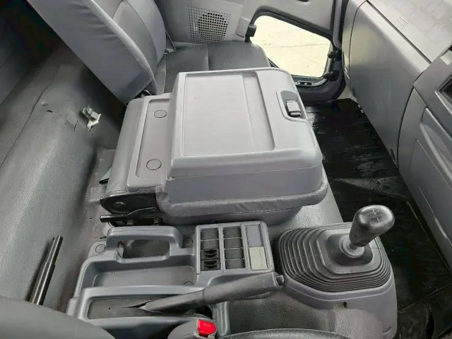いすゞ フォワード TKG-FRR90S1(2WD)の写真39