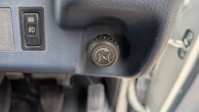 日野 レンジャー BDG-FC6JKWA(2WD)の写真47