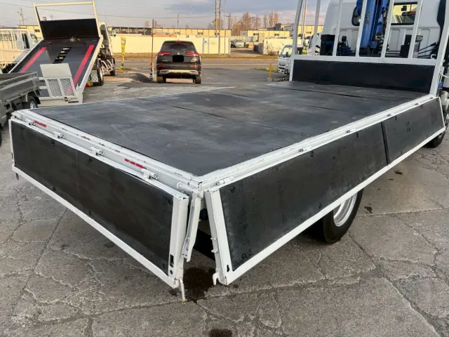 三菱 キャンター TKG-FEB50(2WD)の写真12