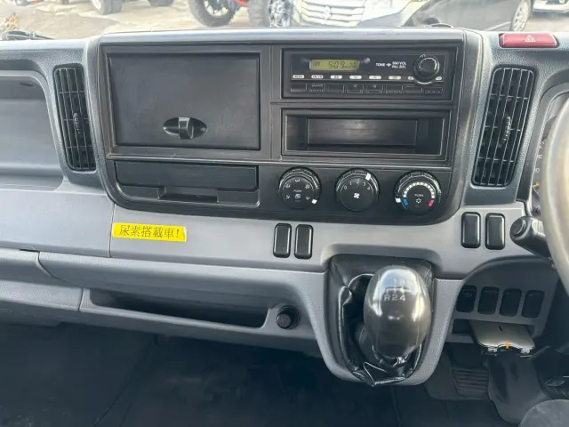 三菱 キャンター TKG-FEB50(2WD)の写真32