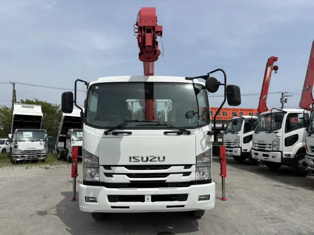 いすゞ フォワード TKG-FRR90S1の写真2
