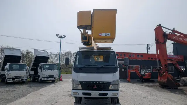 三菱 キャンター PA-FE73DB(2WD)の写真2