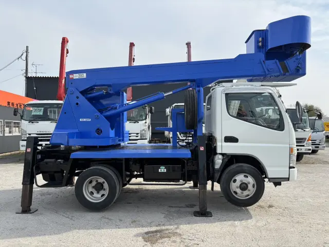 三菱 キャンター PA-FE73DB(2WD)の写真4