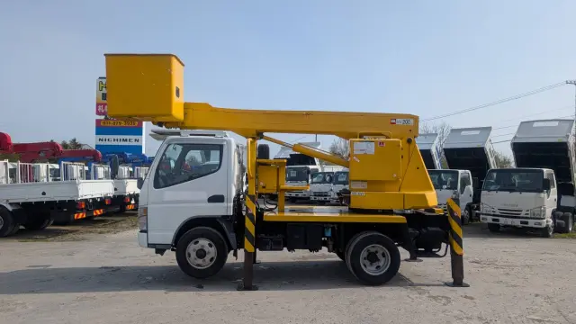 三菱 キャンター PA-FE73DB(2WD)の写真8