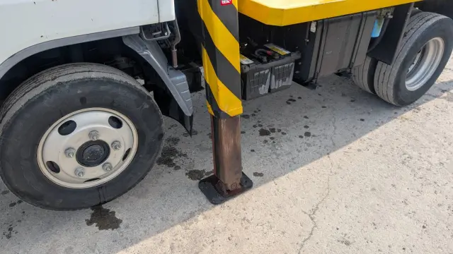 三菱 キャンター PA-FE73DB(2WD)の写真9